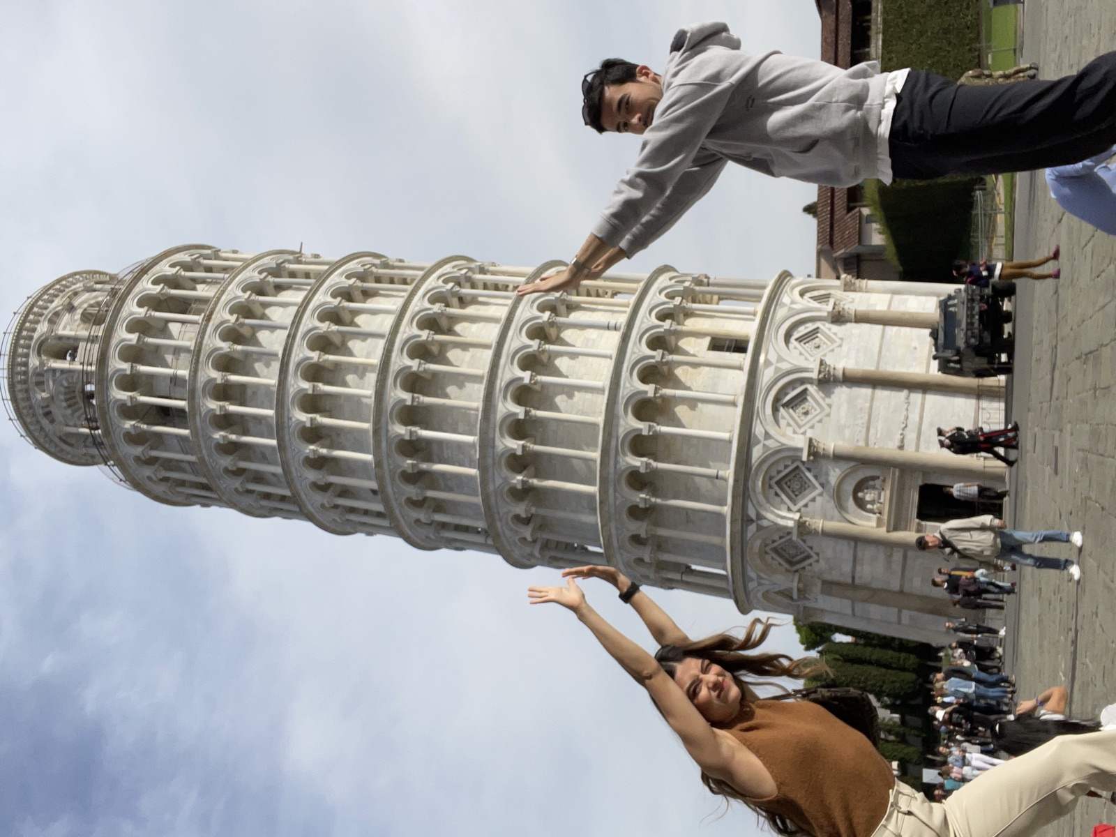 Julissa and Stefano traveling in Pisa, Italy