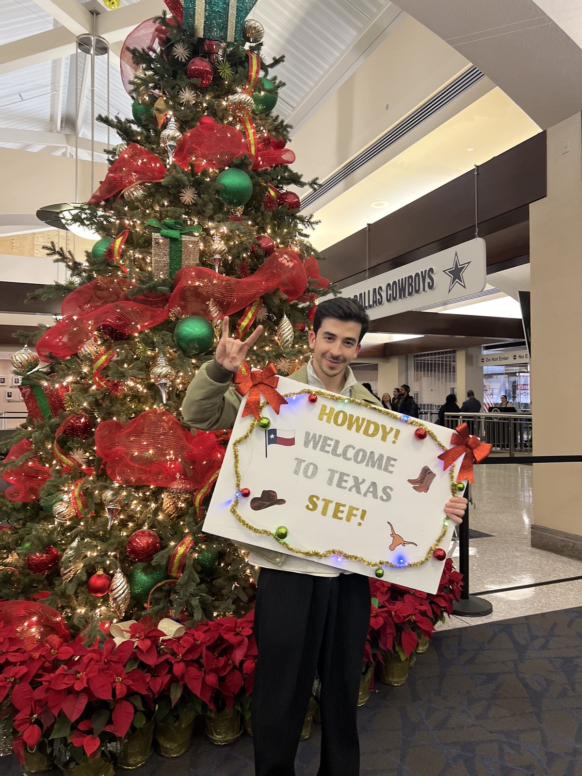 Stefano welcomed by Julissa’s family in Texas